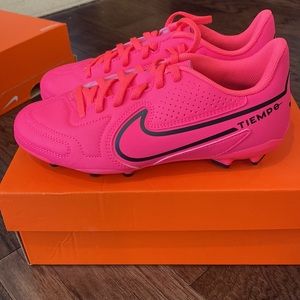 Nike Jr Legend 9 Club Soccer Clear